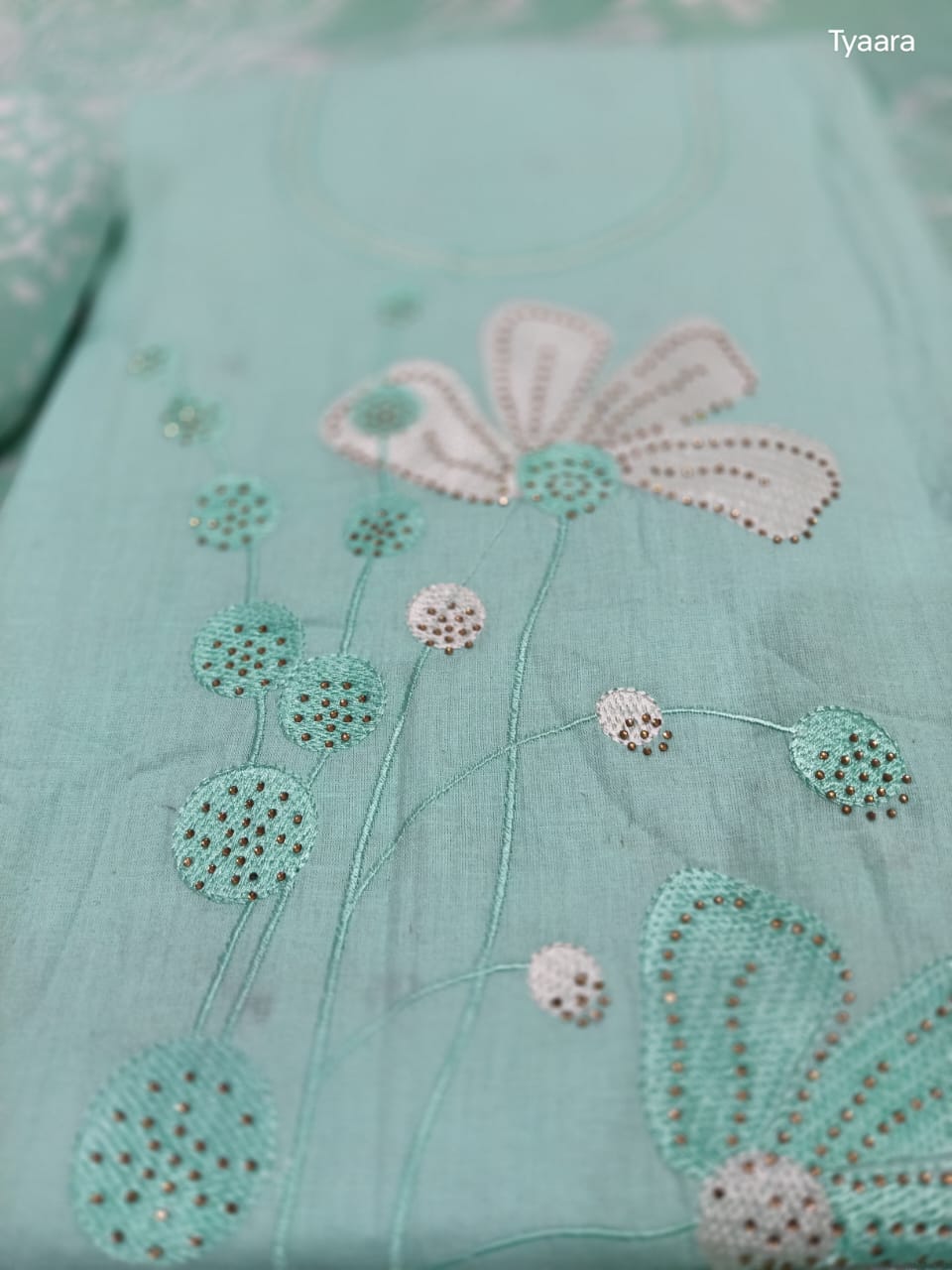 Graceful Salwar Suit set with dupatta