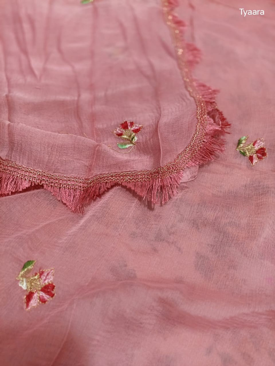Graceful Salwar Kameez Dupatta
