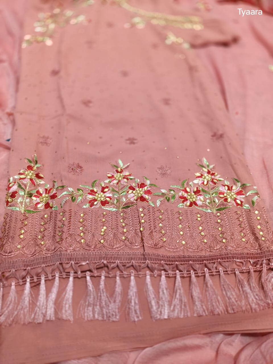 Graceful Salwar Kameez Dupatta