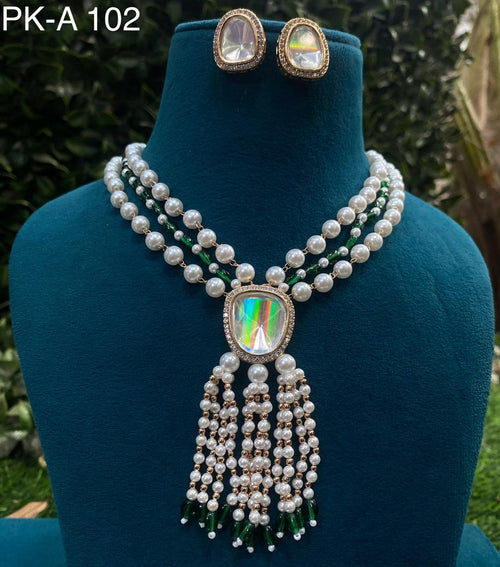 Alluring Necklace design