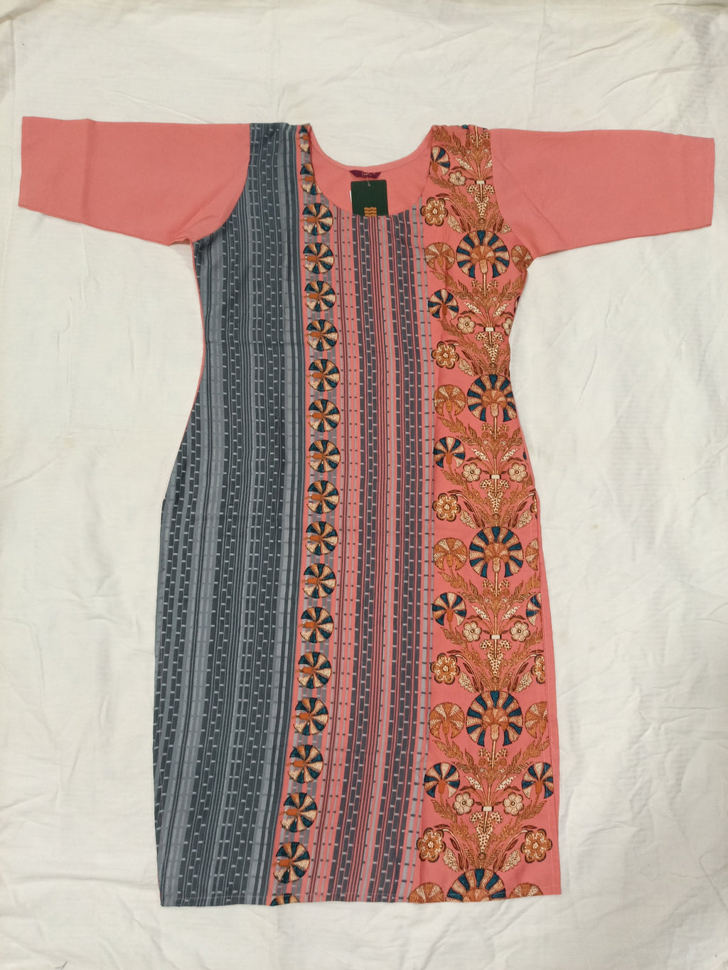 Crepe Fabric Printed Kurti for Women Round Neck, Knee length (Only Kurti)