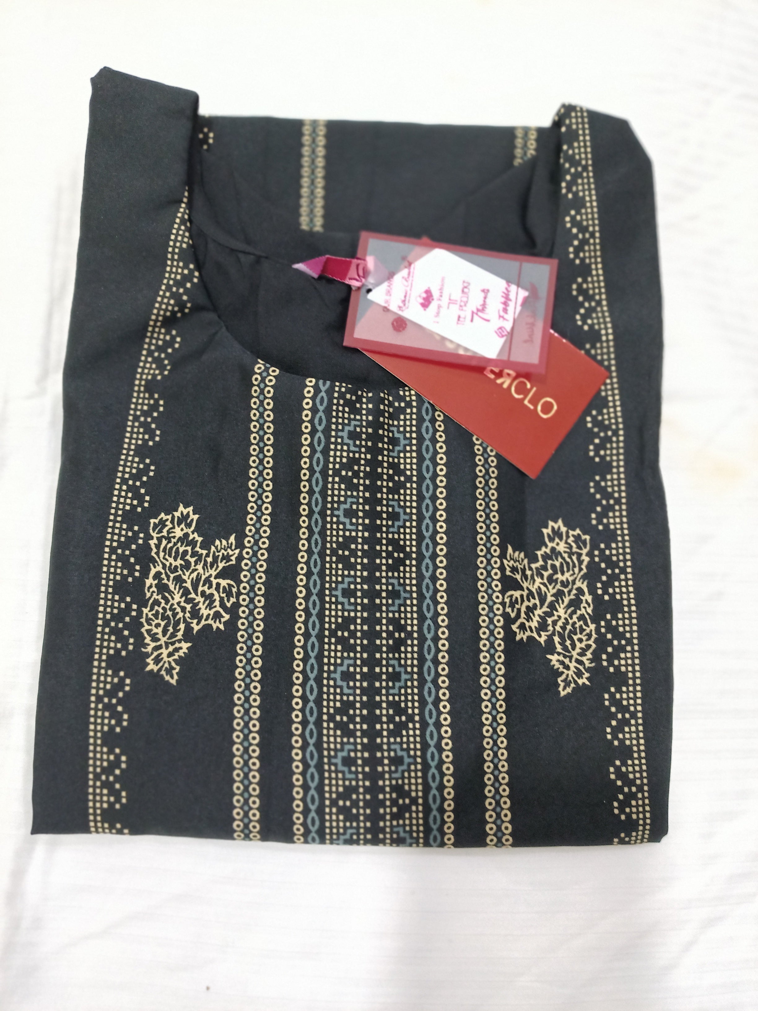 Crepe Fabric Printed Kurti for Women Round Neck, Knee length (Only Kurti)