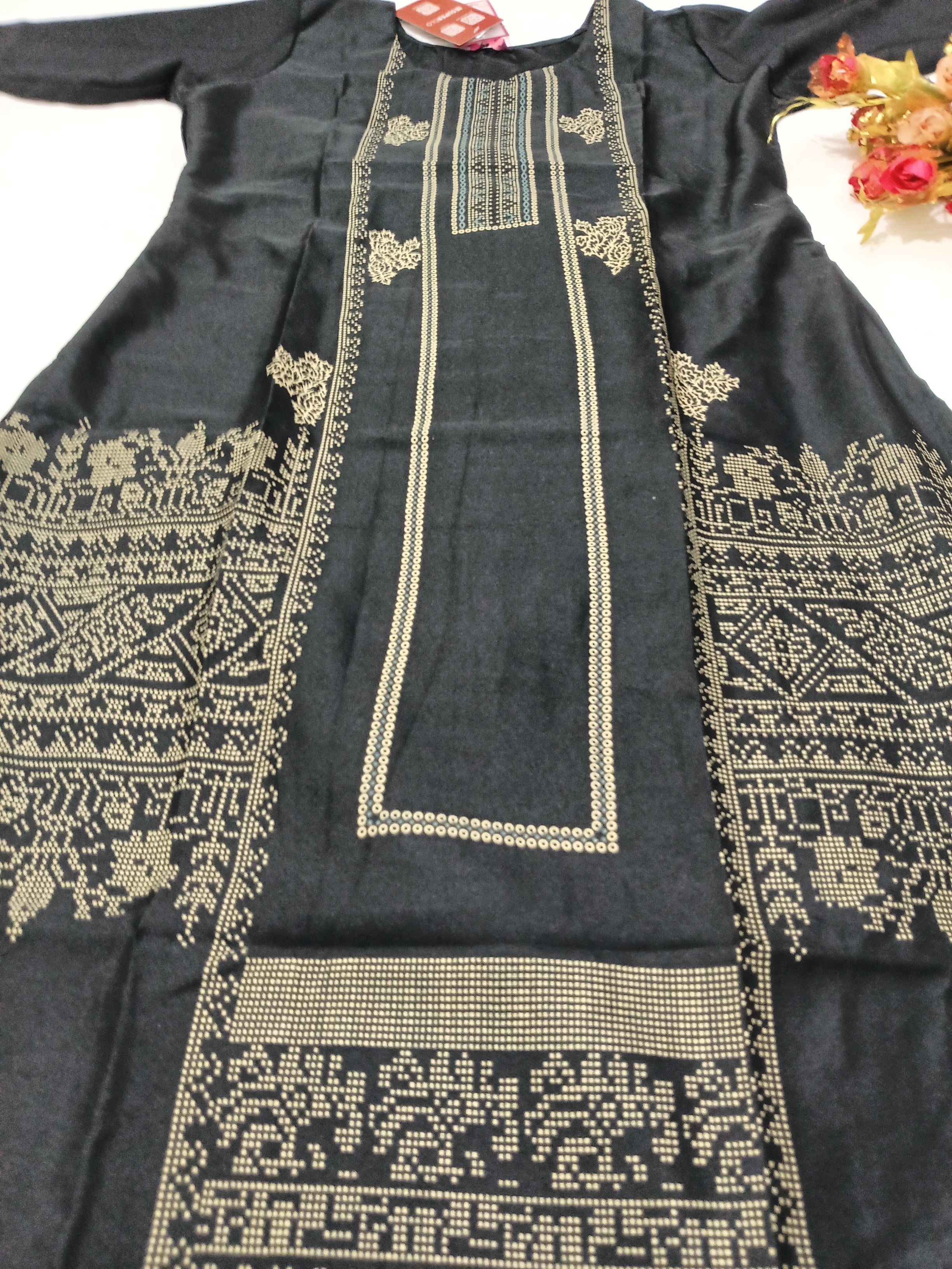 Crepe Fabric Printed Kurti for Women Round Neck, Knee length (Only Kurti)